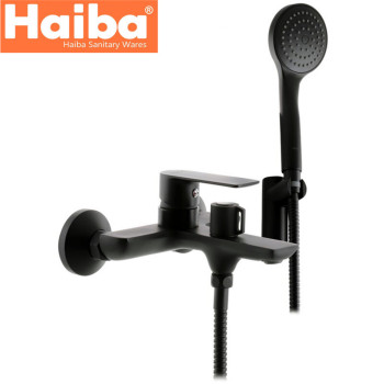 Змішувач для ванни короткий ніс HAIBA ALEX Black EURO (Chr-009)