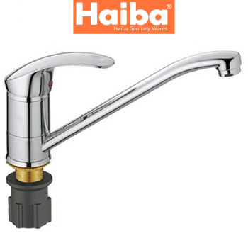 Змішувач для кухні ялинка на гайці 25см HAIBA Fabio (Chr-555)